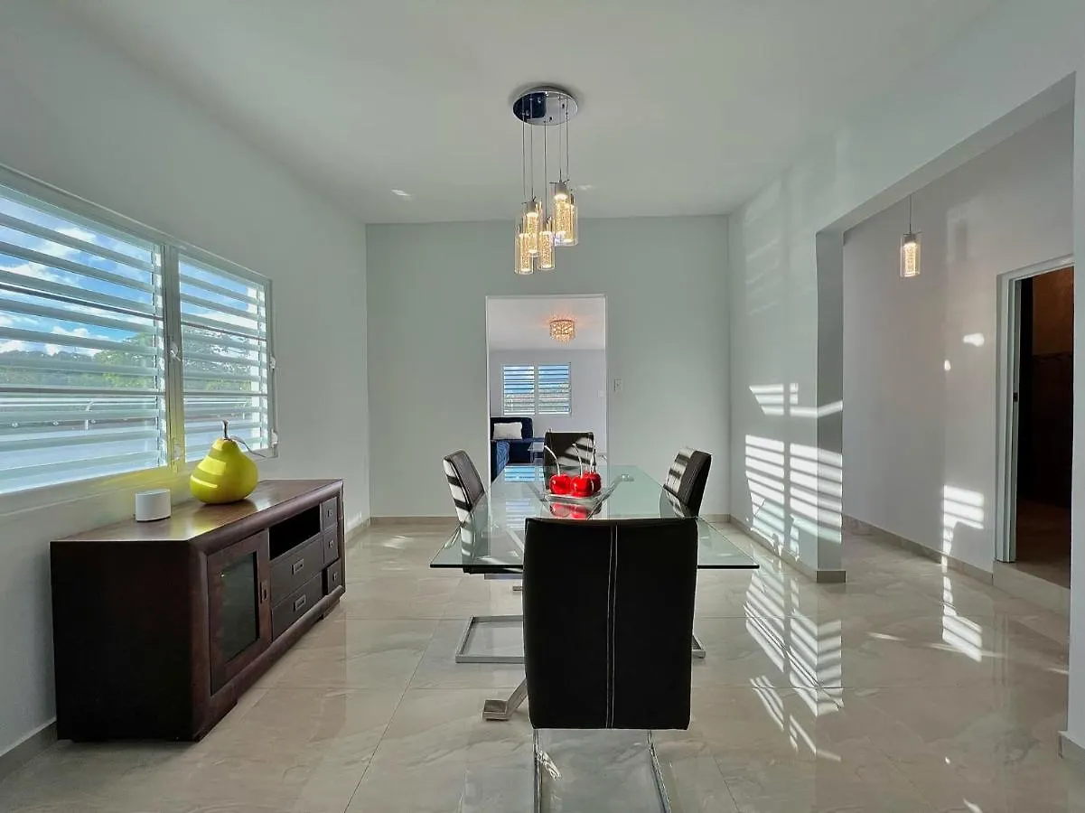 Casa Colinas: El Yunque Rainforest Villa With Pool, Heated Jacuzzi & Terrace Rio Grande Puerto Rico