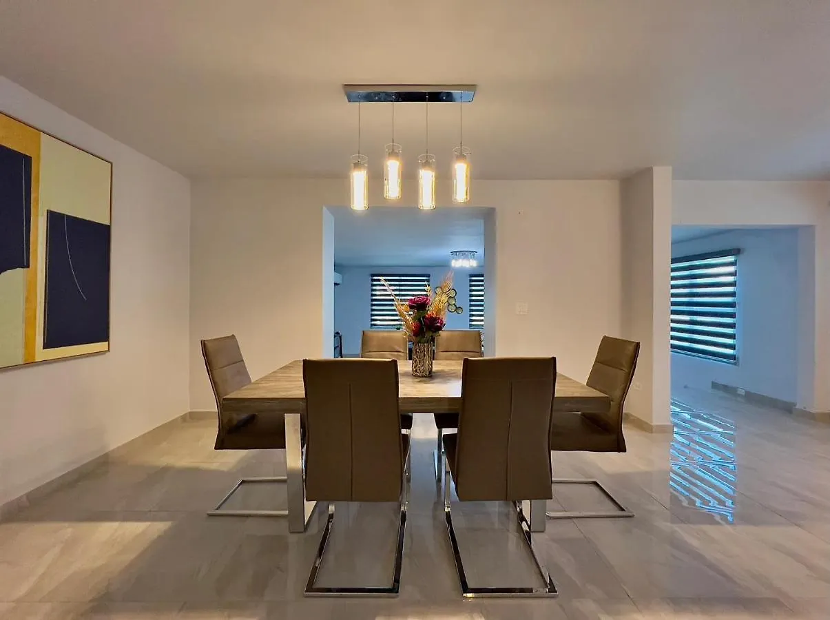 Casa Colinas: El Yunque Rainforest Villa With Pool, Heated Jacuzzi & Terrace 里奥格兰德