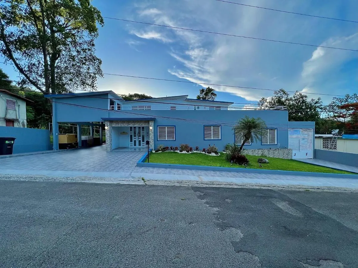 Casa Colinas: El Yunque Rainforest Villa With Pool, Heated Jacuzzi & Terrace 里奥格兰德