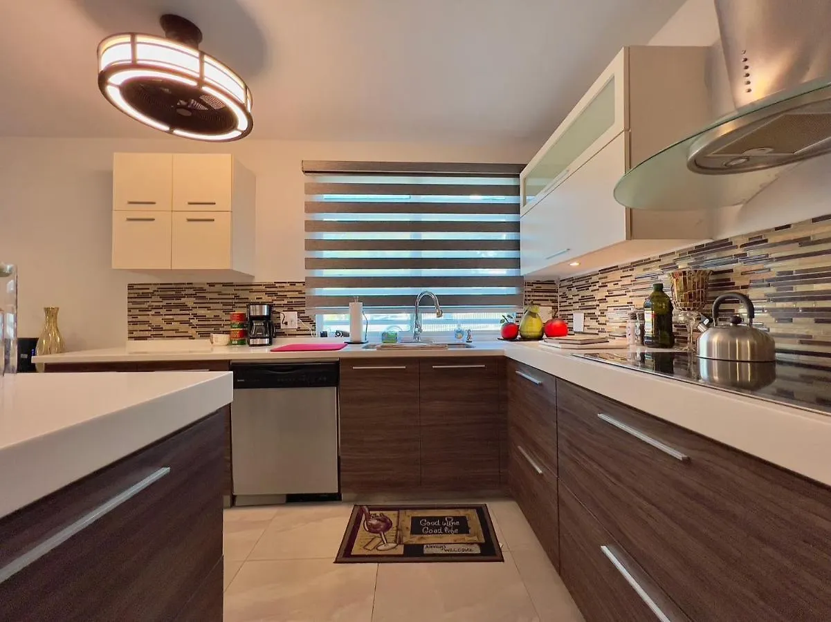Casa Colinas: El Yunque Rainforest Villa With Pool, Heated Jacuzzi & Terrace 里奥格兰德