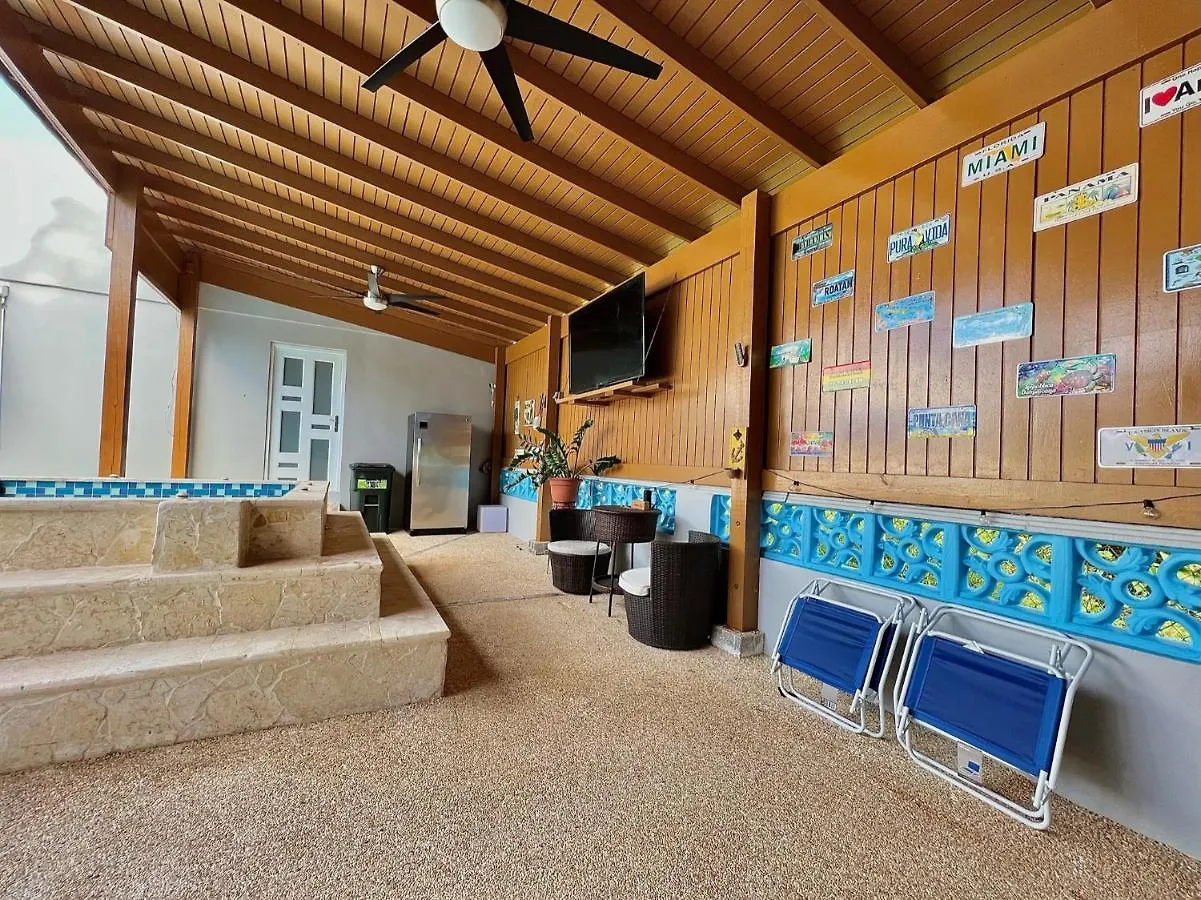 Casa Colinas: El Yunque Rainforest Villa With Pool, Heated Jacuzzi & Terrace 里奥格兰德 波多黎各